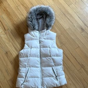 Eddie Bauer new hooded down vest with detachable fur on hood